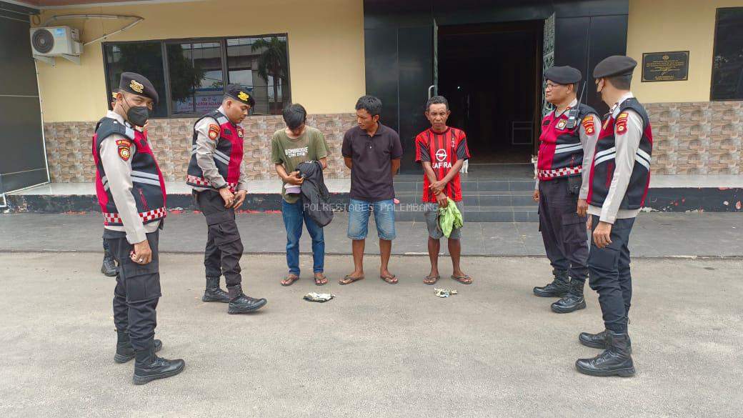 Satgas Preventif Operasi Sikat Musi I 2025 Amankan Pelaku Premanisme di Palembang
